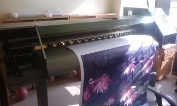 Máy in kỹ thuật số cỡ lớn